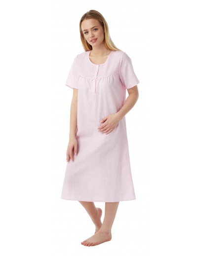 Ladies spot seersucker nightdress Ma07652